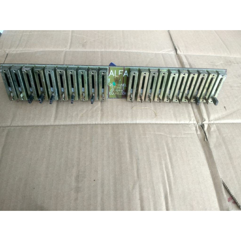 pcb  tone control bekas equalizer Alfa 20chanel stereo