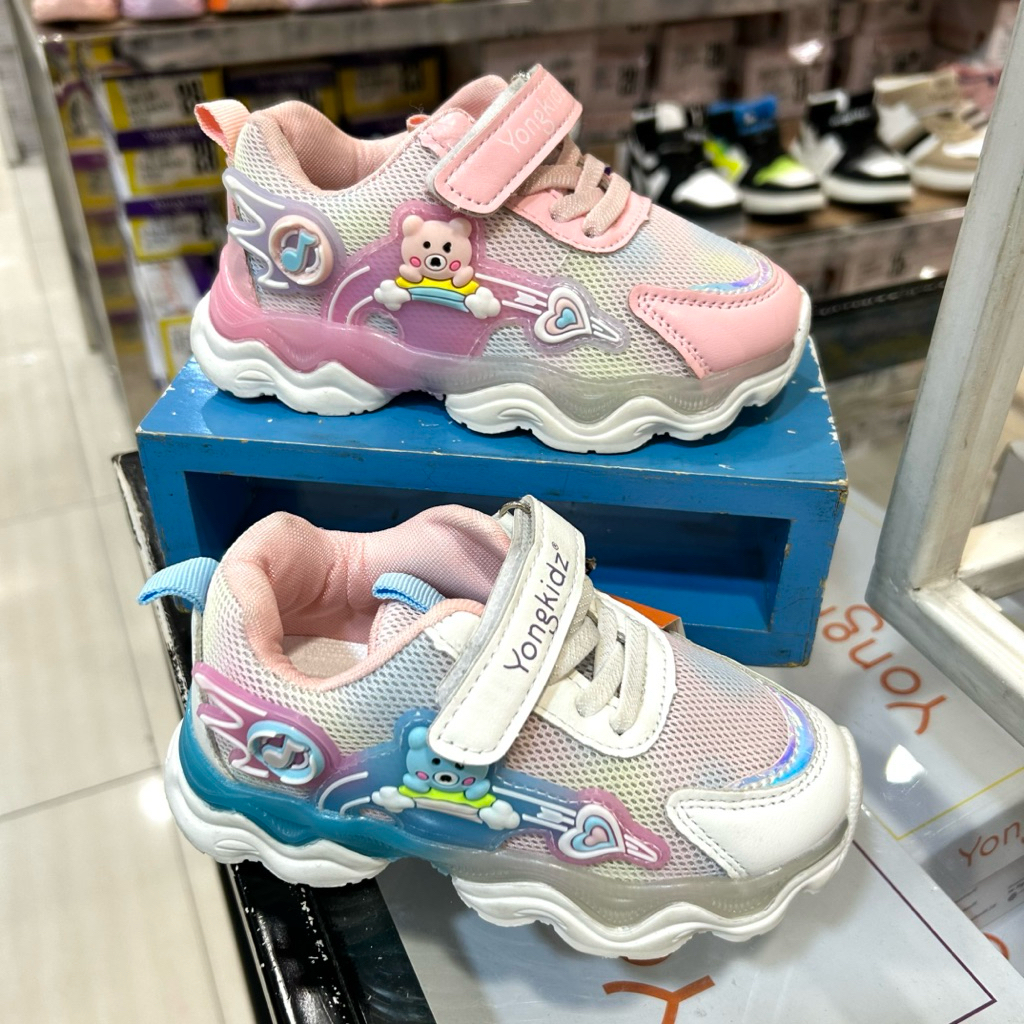 sepatu anak cewek LED/lampu YONGKIDZ original 26-30