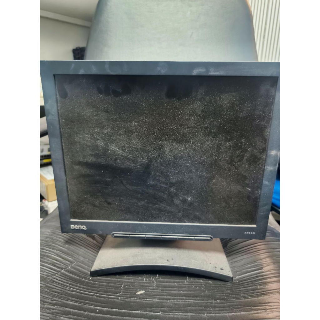 LCD Monitor Bekas merk Ben-Q Dell Lenovo