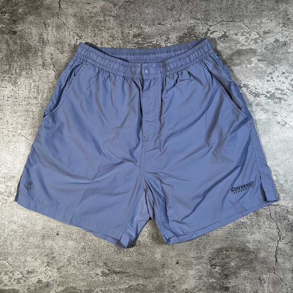 celana pendek covernat nylon size 28-30
