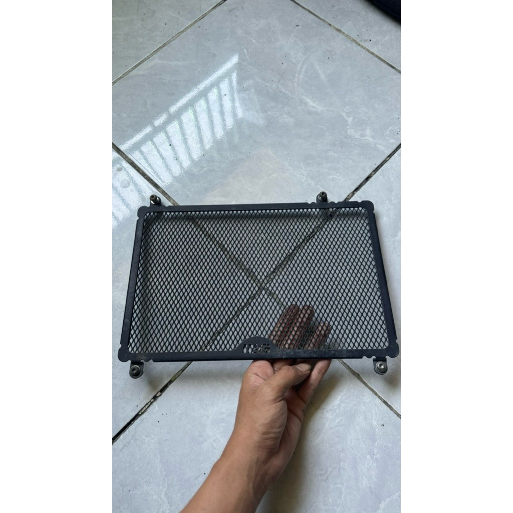 Cover radiator R&G zx25r zx25rr zx4rr cover radiator rng bekas tinggal pasang