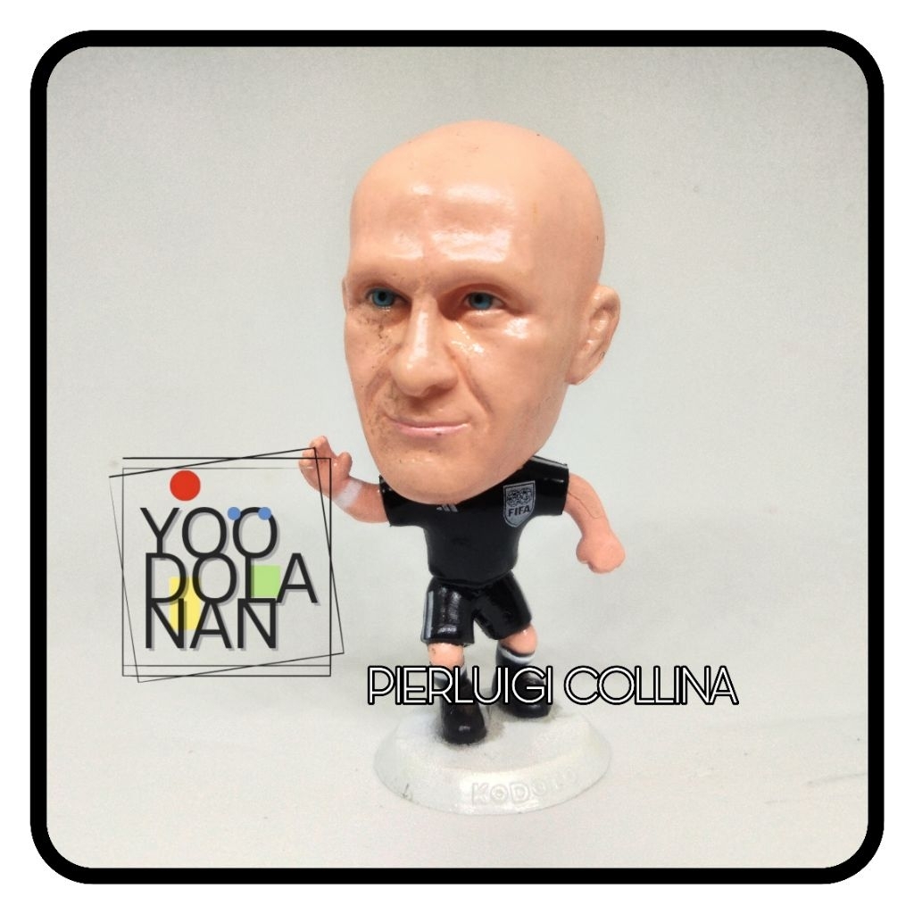 PIERLUIGI COLLINA - COACH REFEREE KODOTO SOCCERWE FIGURE PEMAIN BOLA