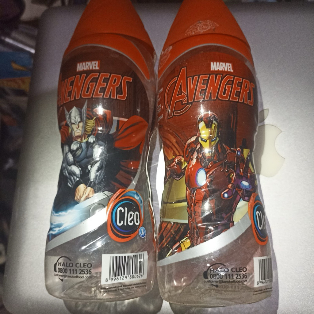 1 set 2 botol plastik aqua kosong Cleo Limited ed. Disney Marvel Avengers