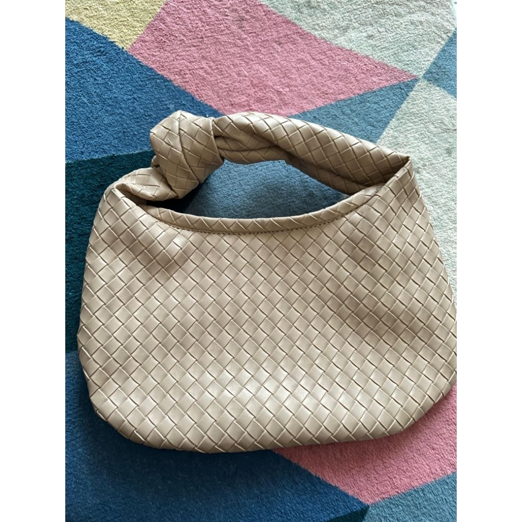 Tas PL wanita merk akaci