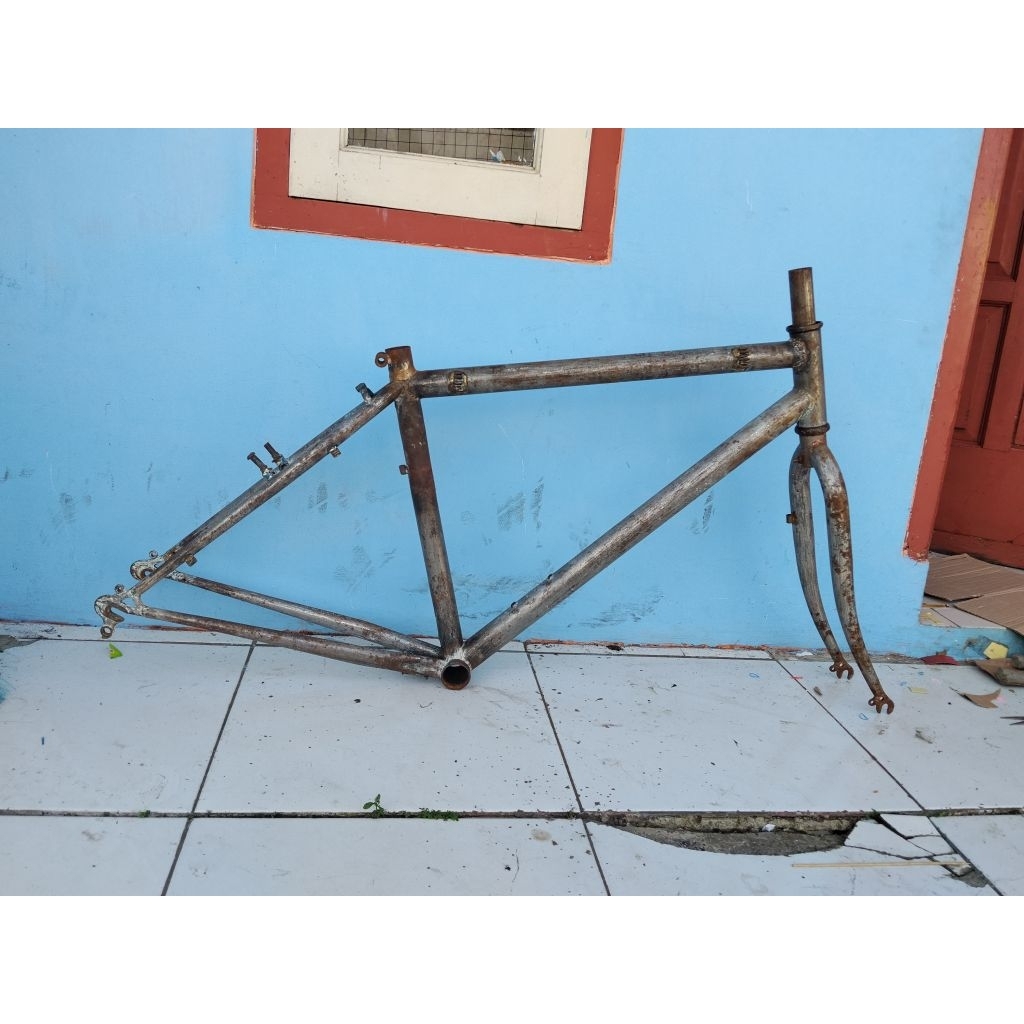 FRAME FORK SEPEDA MTB 26 JADUL SERI 0H930145 SIZE 17.5" DO SEMI VERTI ANTING LAS NYISIT LANGKA RARE