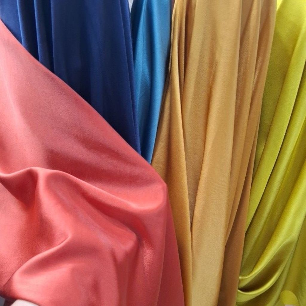 KAIN/BAHAN MAXMARA POLOS PREMIUM KAIN GAUN,GAMIS ,DRESS, HARGA PER 0.5 MTR