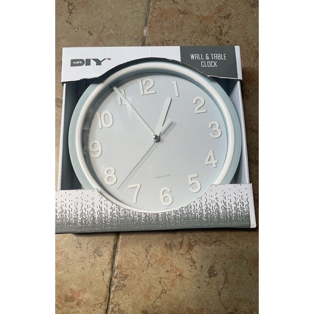 jam quartz mr diy wall and table clock