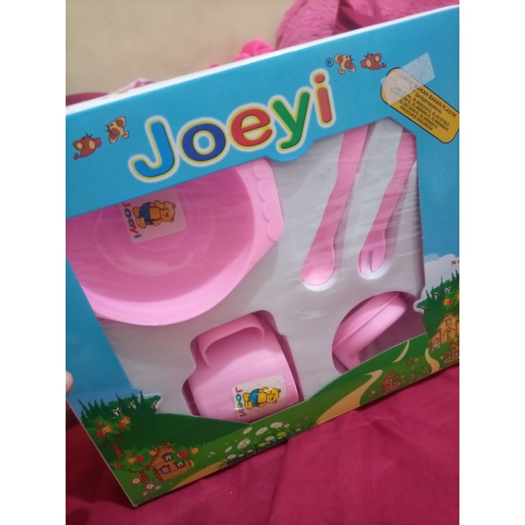 tempat makan bayi 1set
