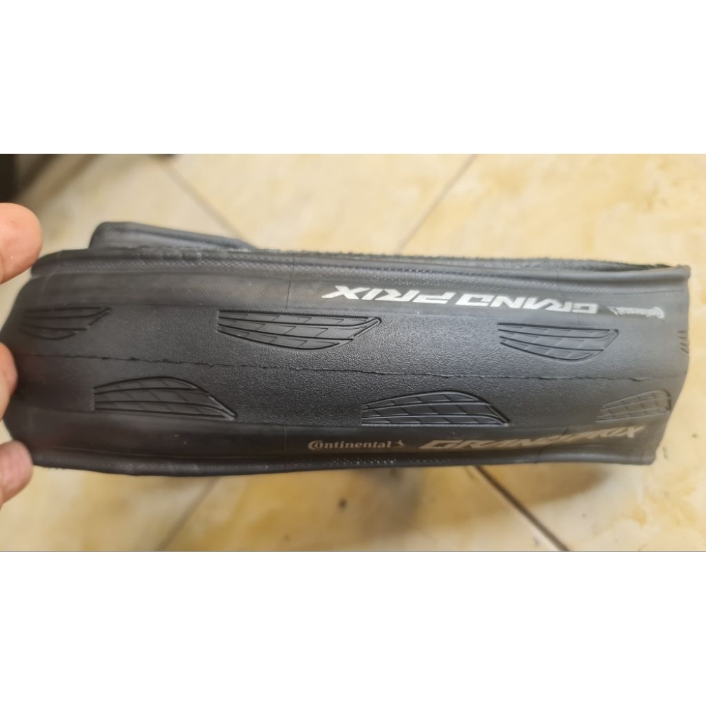 ban luar 700x28c continental grand prix tr tubeless ready