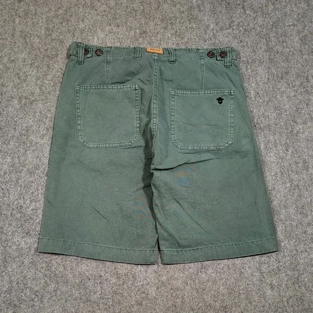 celana pendek chinos army MGG size 30 second