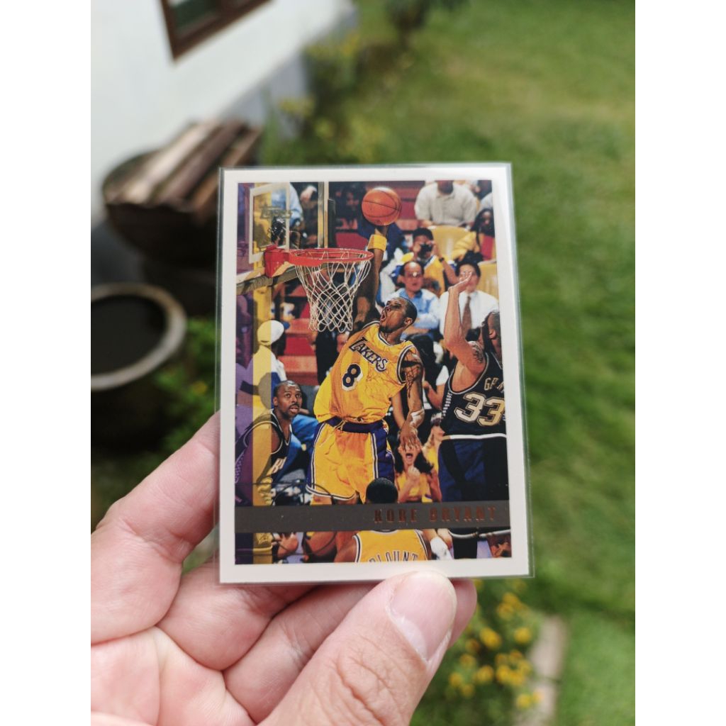 kartu basket 1997 Topps Kobe Bryant
