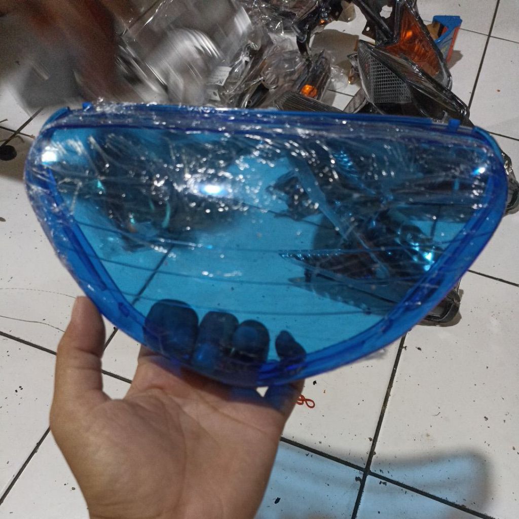 MIKA KACA LAMPU DEPAN  MIO SPORTY MIO LAMA Mika Biru