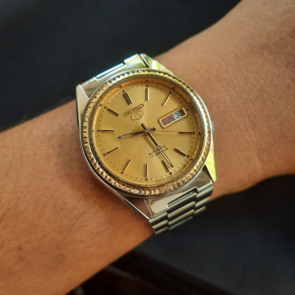 Jam Tangan Seiko 5 Presiden Caliber 7009 Automatic Gold Dial Vintage Original