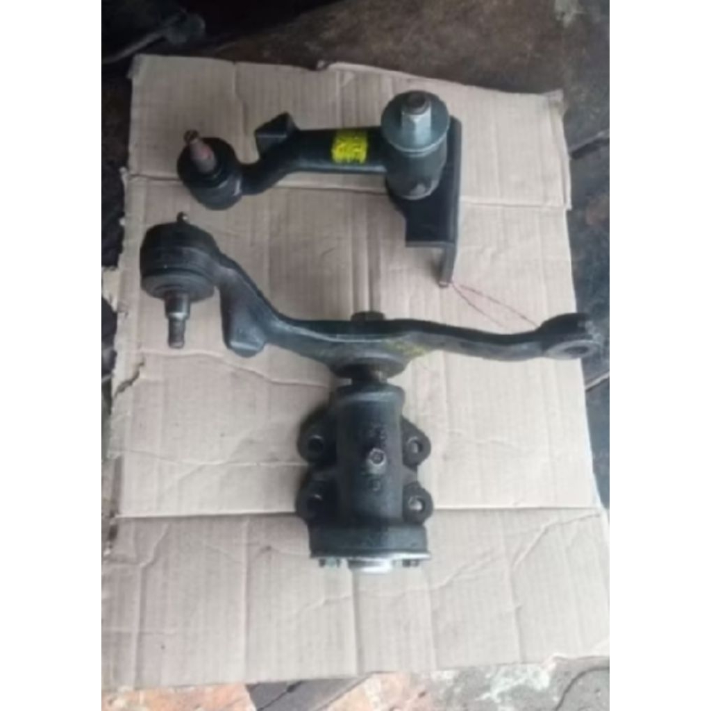 Idle idler arm bellcrank bell crank Mitsubishi L300 solar bensin fullset kanan kiri original