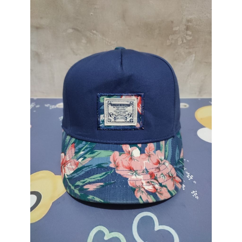 Topi Caps Chung Lim Two Tone