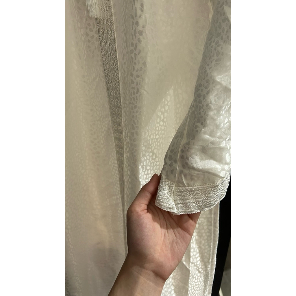abaya/gamis putih dari arab