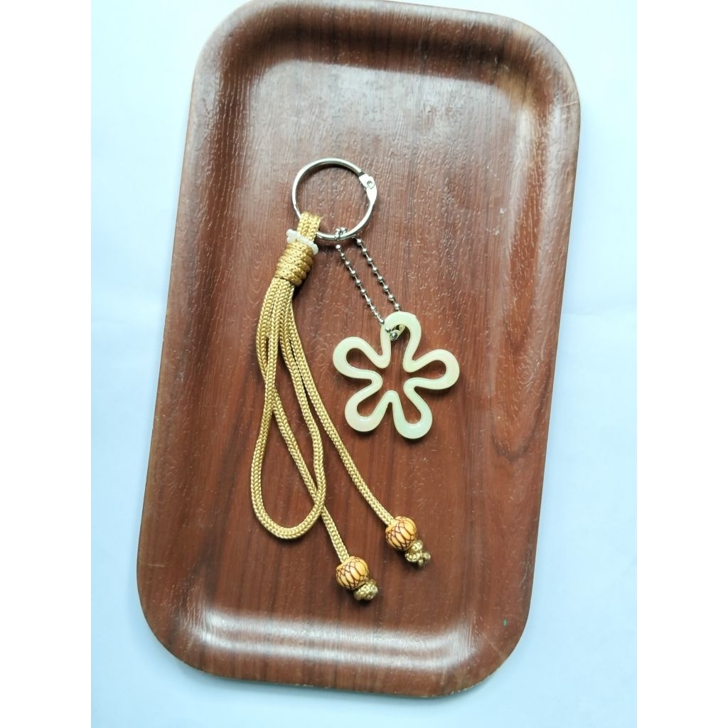 Gantungan Kunci Aesthetic Sunny Gold Flower Charm | Keychain Tali Tassel Korea | Ganci Tas Handmade