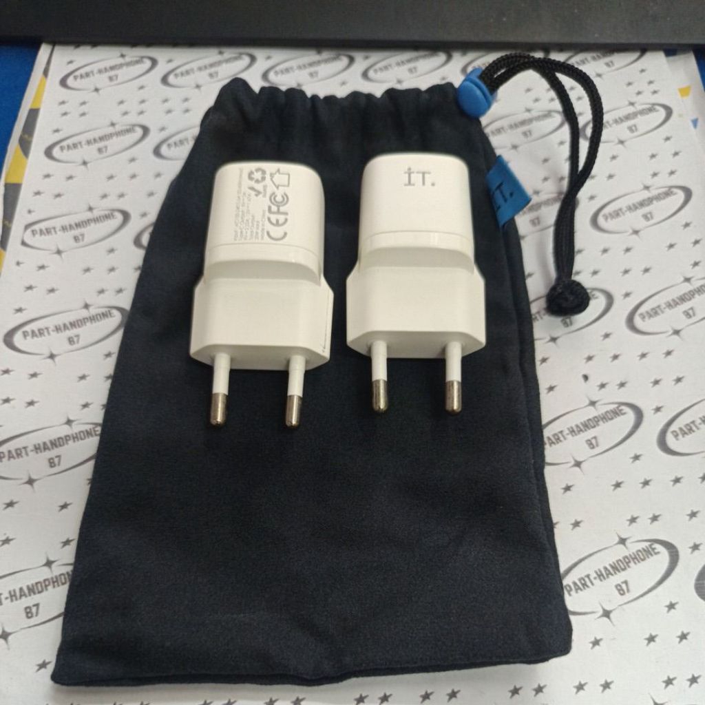 it adaptor 20 watt fast charging usb c IT/charger-batok-adaptor 100% original