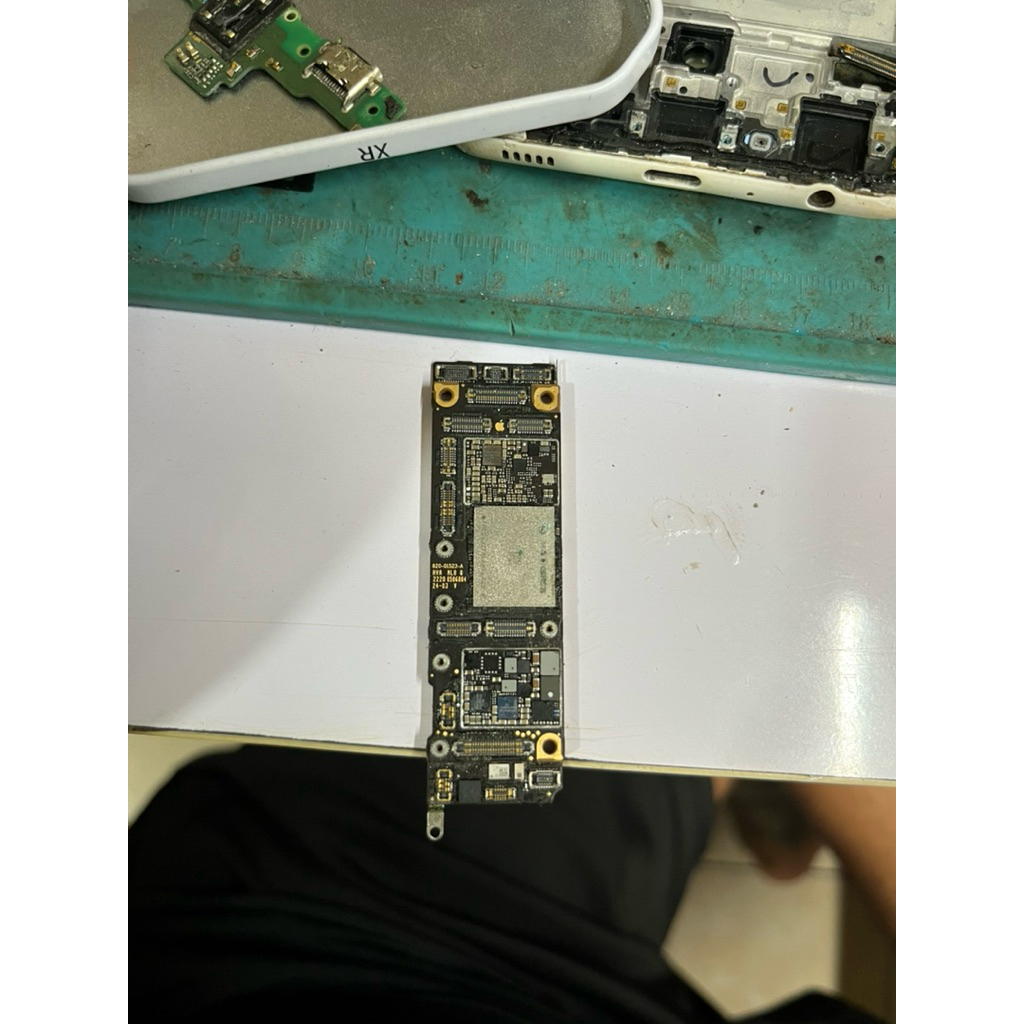 mesin iphone 11 128gb open menu