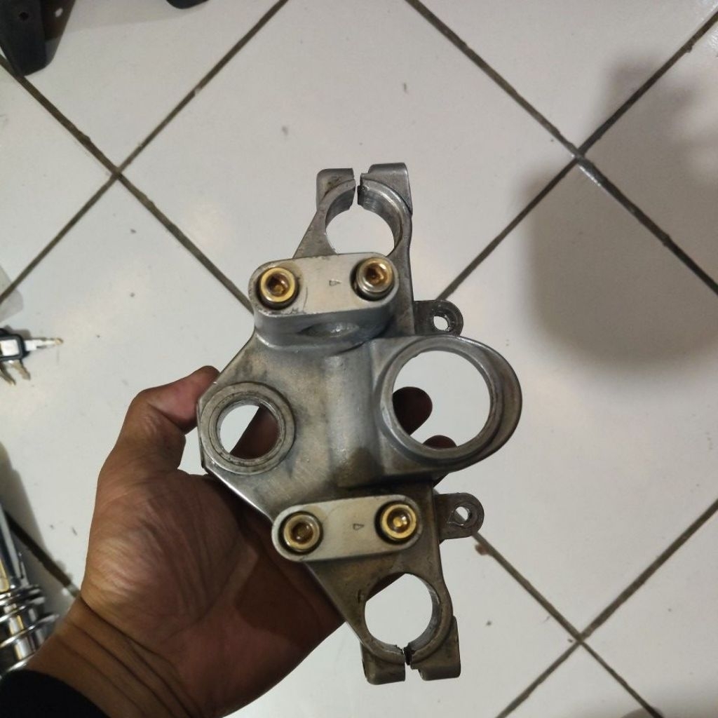 SEGITIGA ATAS RX KING MUDA ORIGINAL COPOTAN