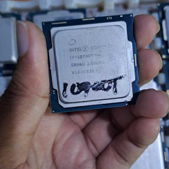Processor core i7 10700T gen 10 garansi 1 bulan