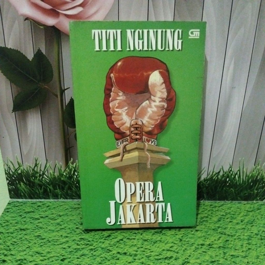 Titi nginung opera jakarta
