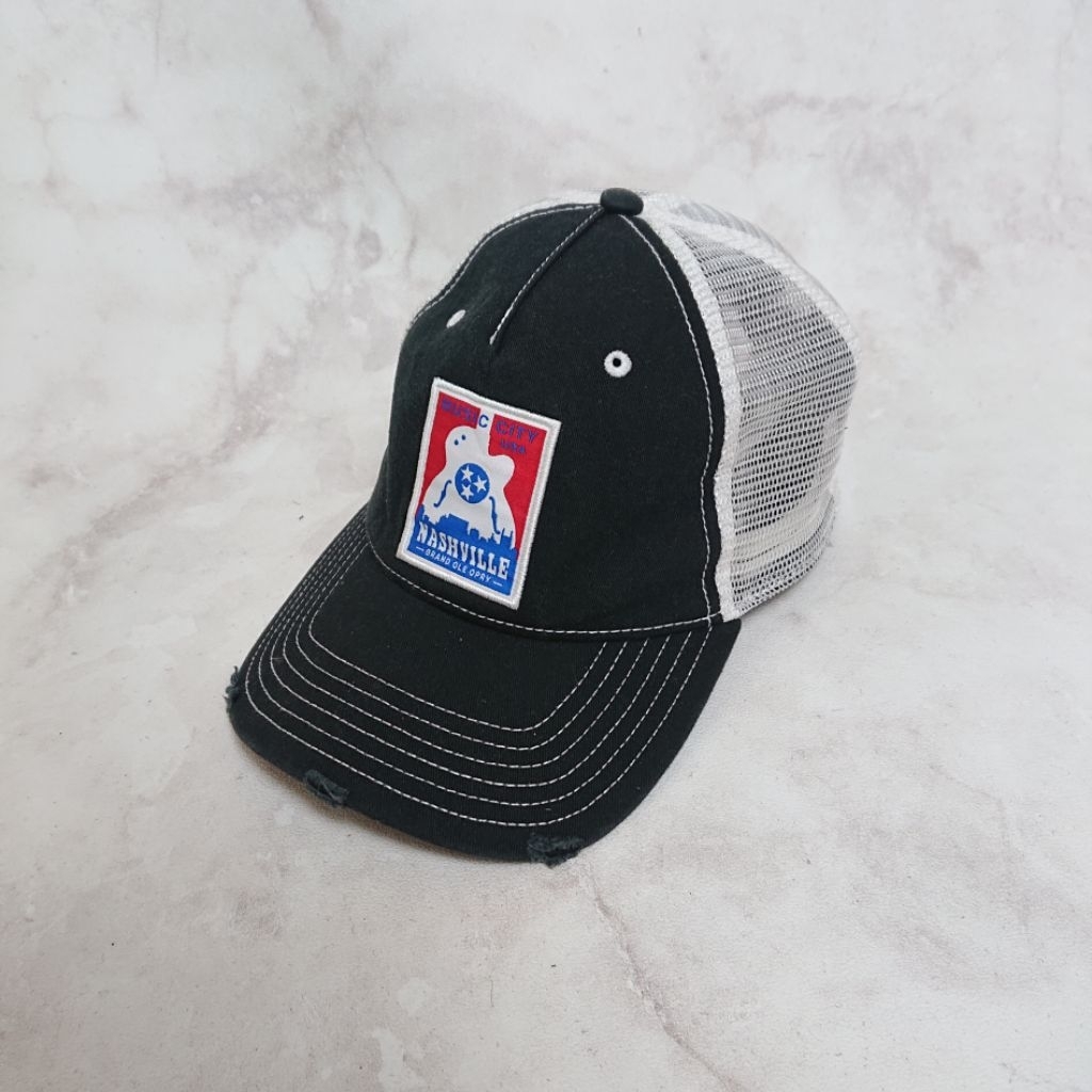 Topi Trucker Nashville Music City Pria Wanita Second Bekas