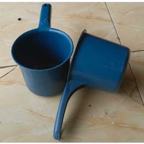Grosir Gayung Mandi Lumba Lumba Plastik