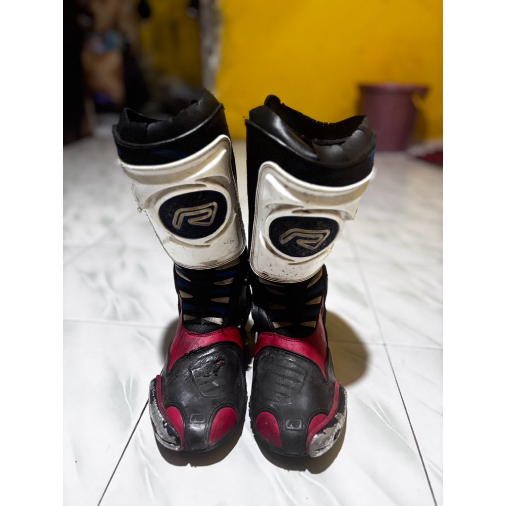 Sepatu RoadRace R0b1 Second Size 41-42