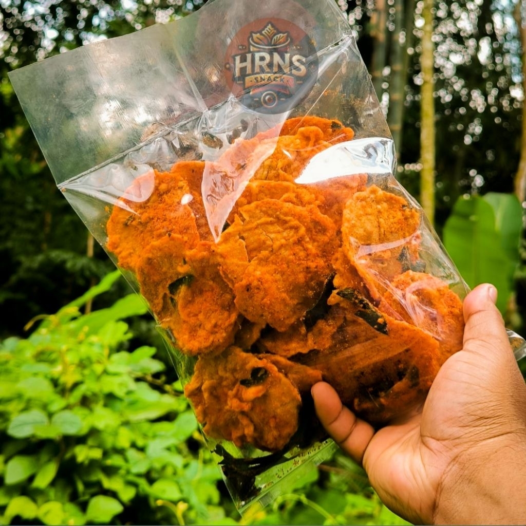 Camilan kripik tempe pedas manis daun jeruk | Camilan enak Magelang | kripik tempe krispii