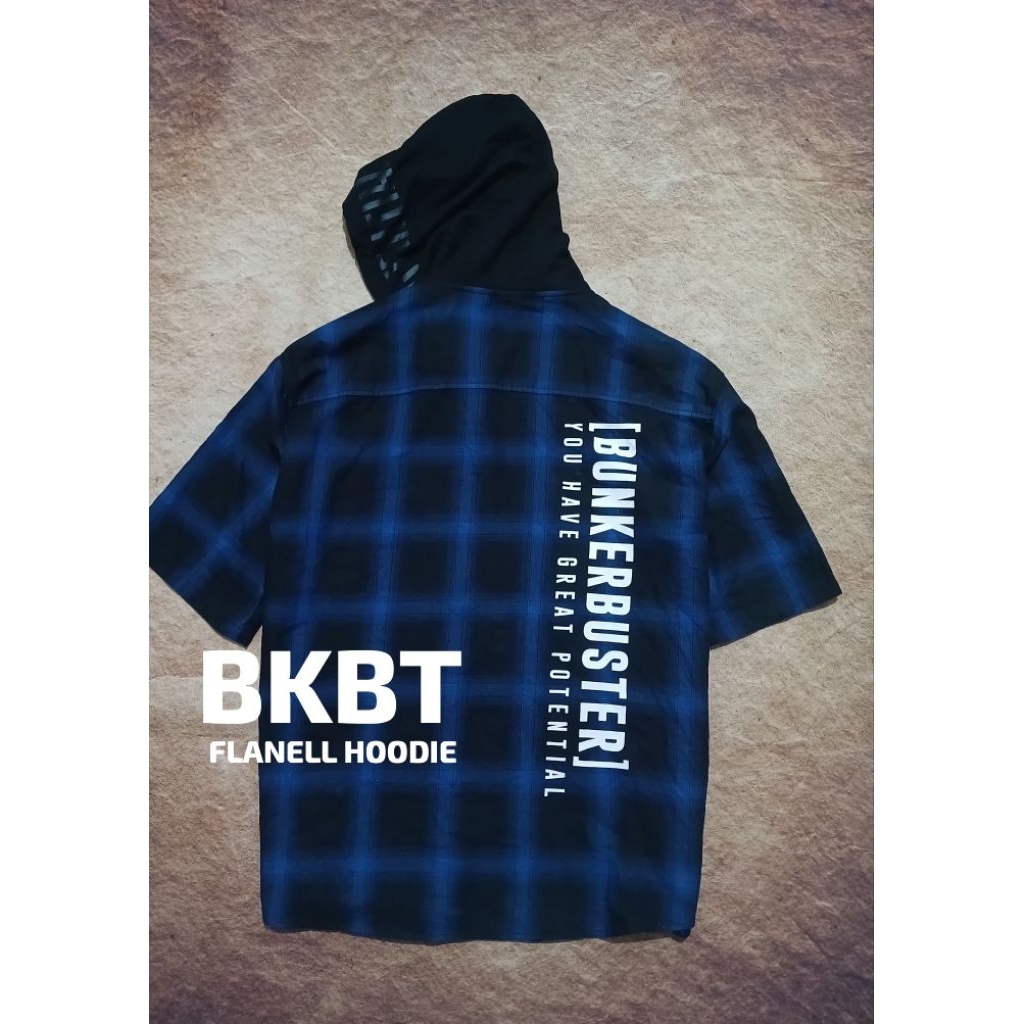 Shirt flanell hoodie keren BKBT model reguler bekas pakai