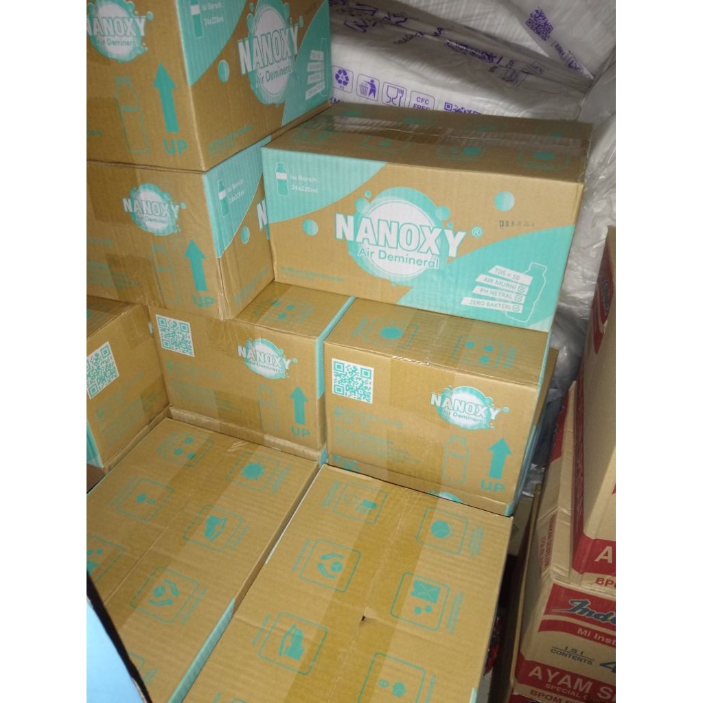 AIR MINERAL NANOXY BOTOL 220ML/CLEO BOTOL 220ML/KILAU BOTOL 220ML(1 PACK)