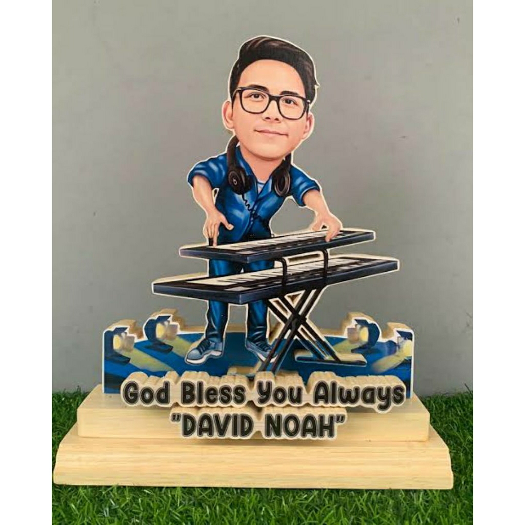 karikatur dari kayu