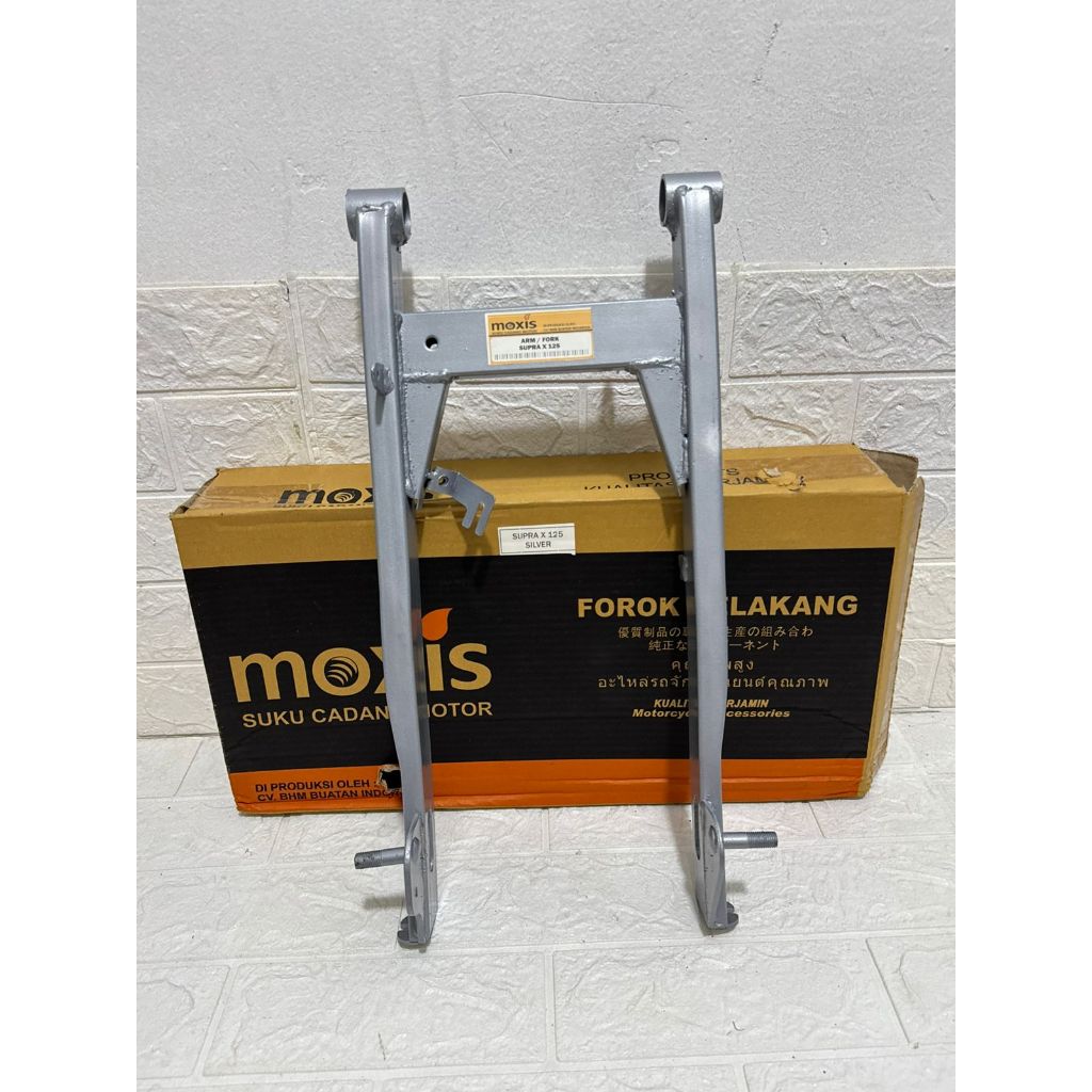 Swing Arm Forok Belakang Assy Moxis Supra X 125 Silver Swing Arm Fork Garpu Belakang Supra X 125