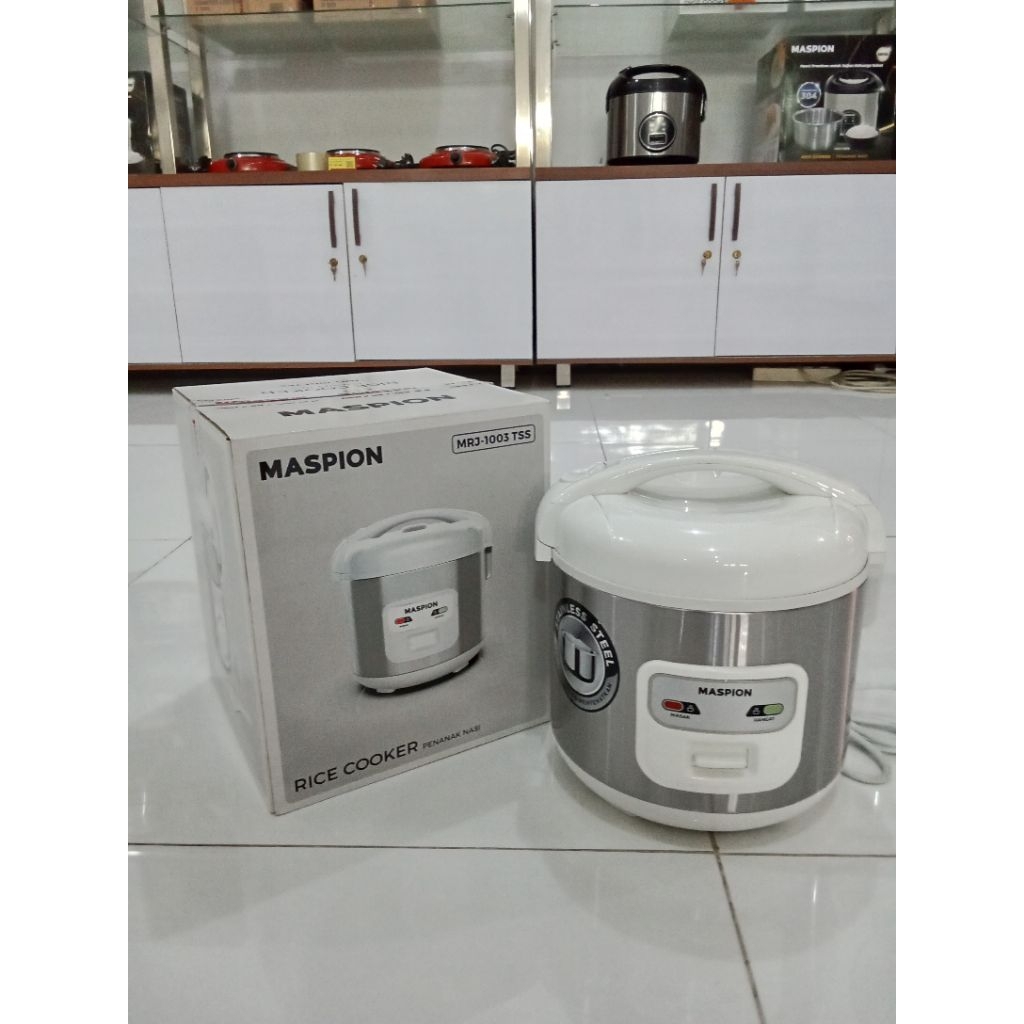 Rice cooker maspion MRJ 1003 TSS