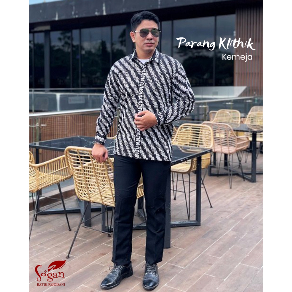 Kemeja Batik Motif Parang Klithik Hitam Putih Asli Eksklusif by Sogan Batik Rejodani
