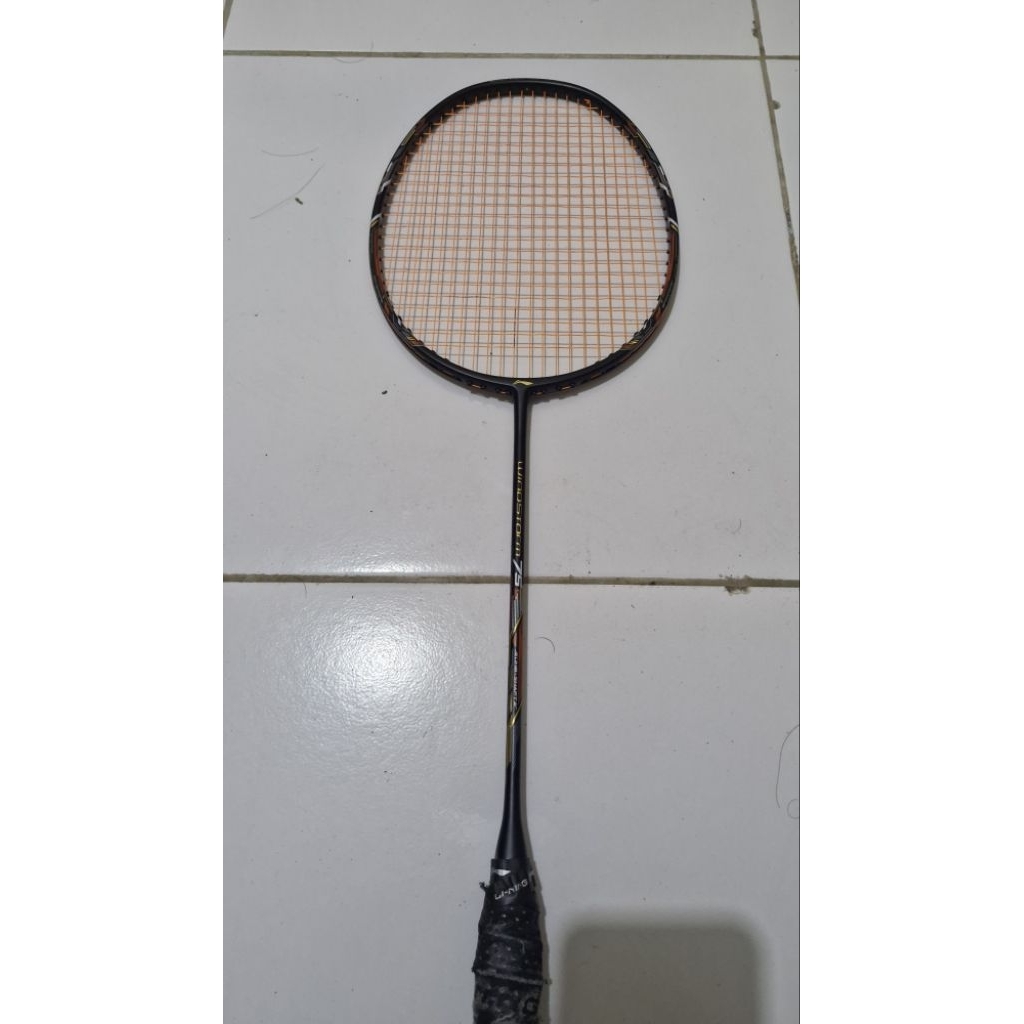 Raket Badminton | Lining Windstorm 75S