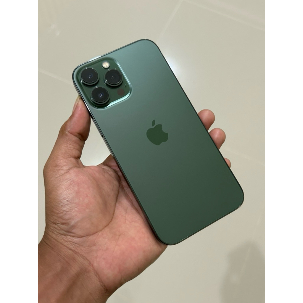 iphone 13 pro max 256GB ibox like new