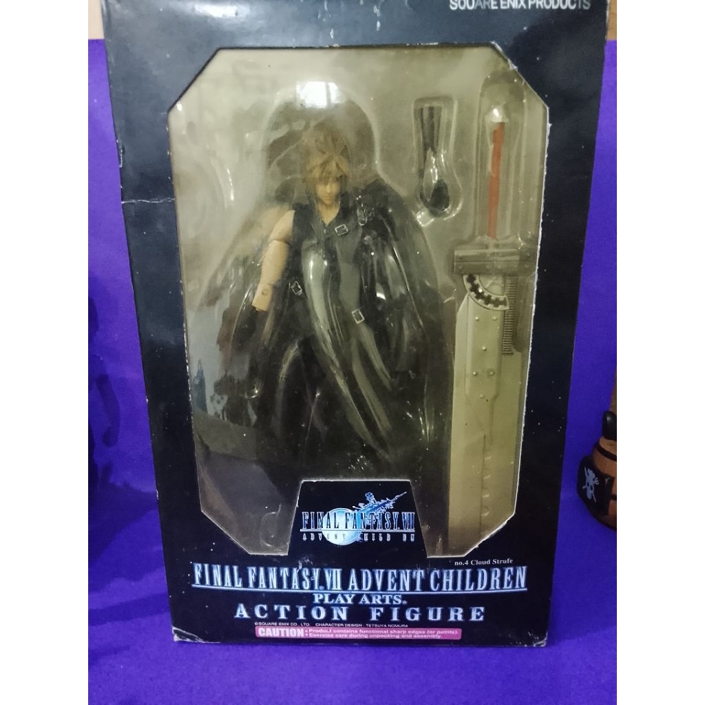 Figure Play Arts Final Fantasy VII Advent Children Cloud Strife ( Square Enix )