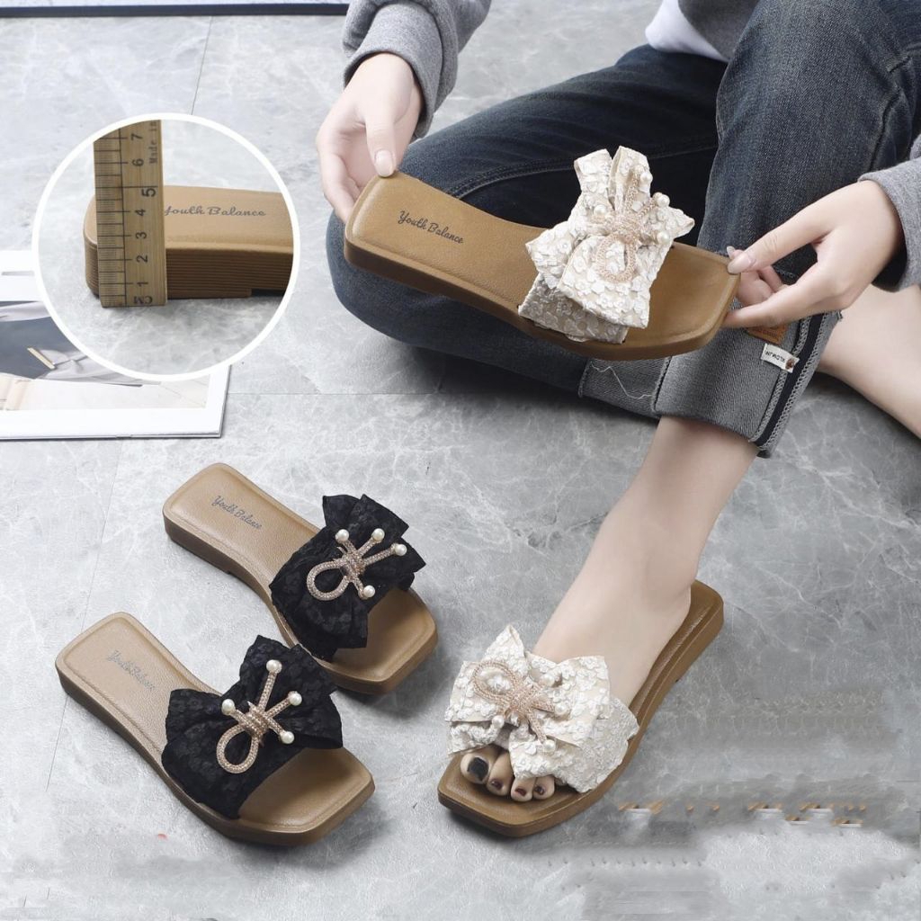 Sandal Wanita Selop Pita Mewah Youth Balance 268