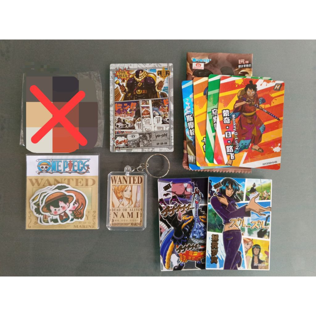 BUNDLE SET original one piece merchandise