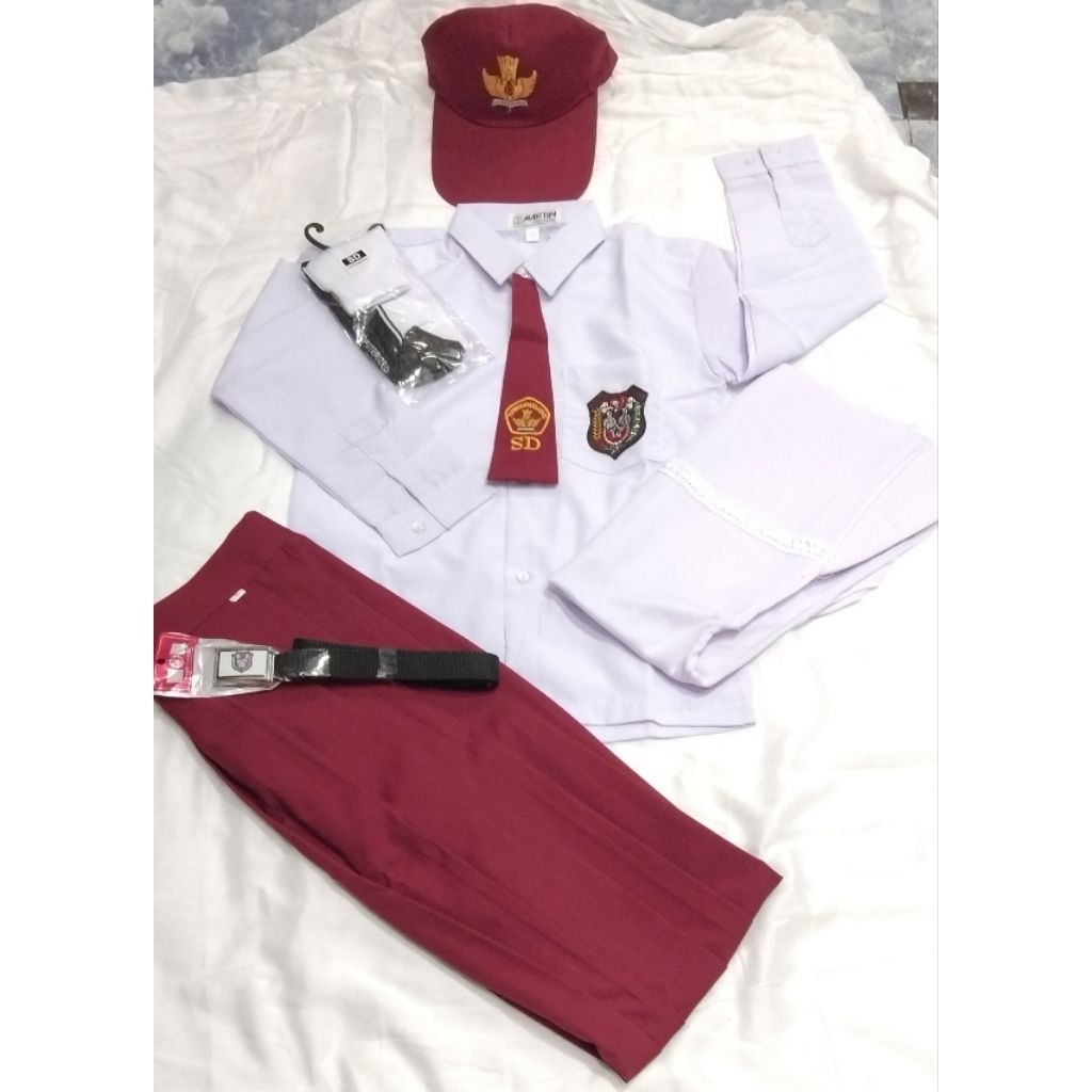 Seragam Sekolah Merah Putih Anak Perempuan. baju martin .rok sanwos
