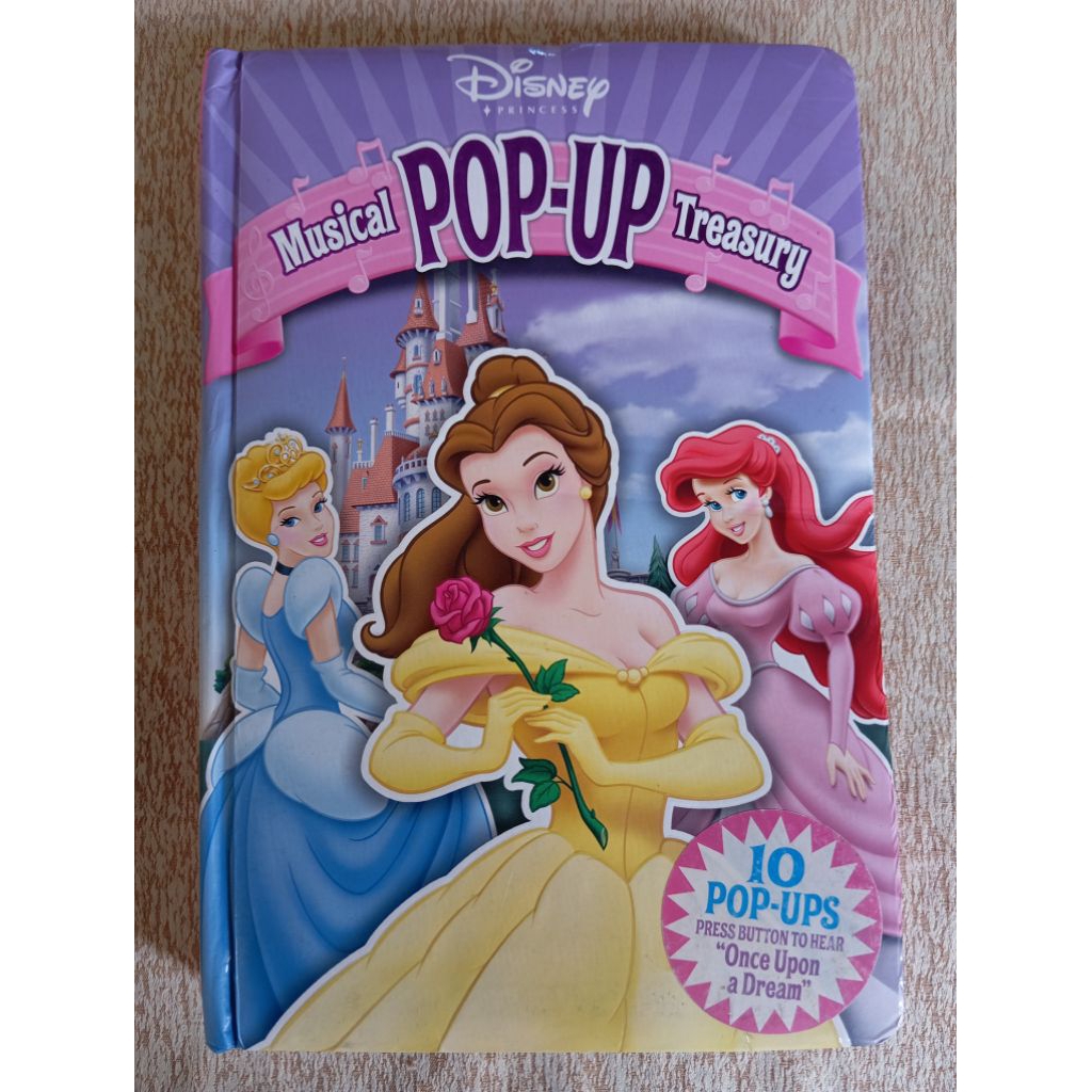 Buku Disney Princess Musical Pop-Up Treasury
