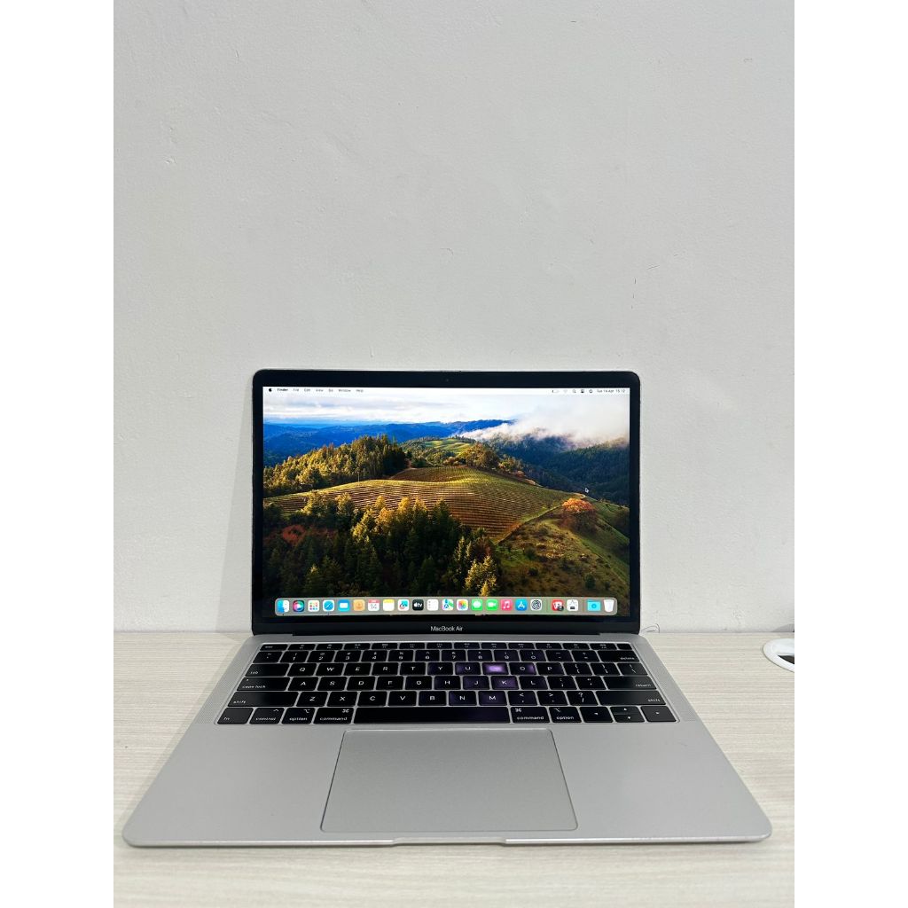 Macbook Air Retina 13 Inch 2018 dan 2019 Core i5 1.6 GHz  A1932 Second Original