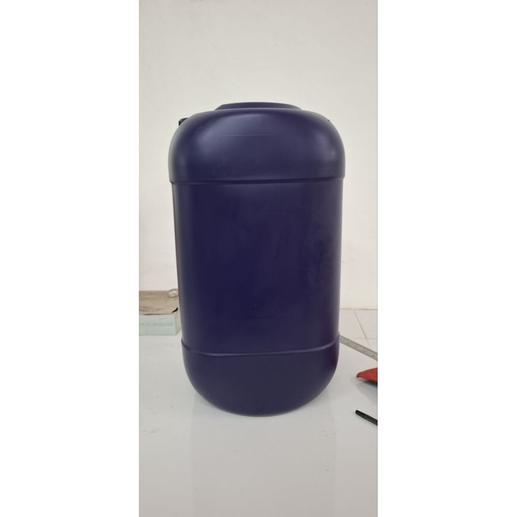 Jerigen Sintas Bekas 35 Liter - Kapasitas Besar, Model Kotak, Warna Menarik