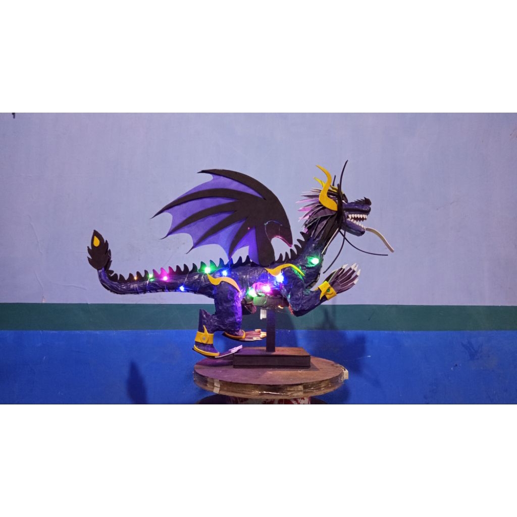 Miniatur ogoh ogoh mini naga bersayap