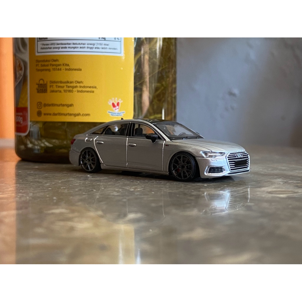 Diecast Audi A6 massdi silver 1/64