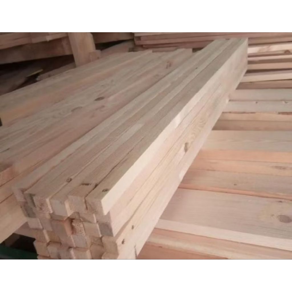 lis kayu reng   1 iket isi 10 batang.ukuran 2 cm X 3cm panjang 2 meter sudah serut