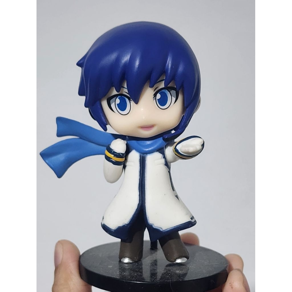 preloved mini figure kaito vocaloid