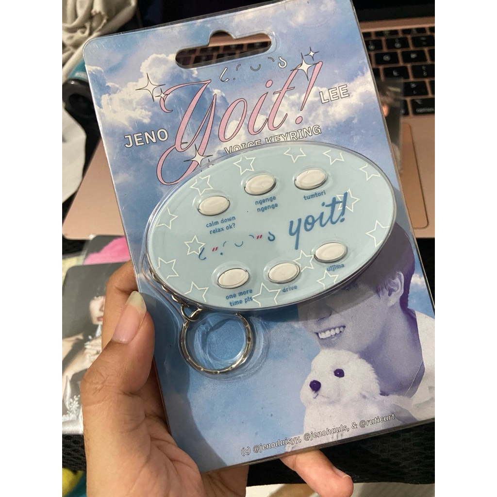 jeno voice keyring (fanmade)